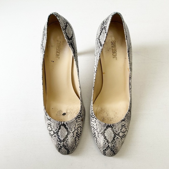 Expression Grey Snakeskin Patterned High Heels Leather Pumps Size 8 - Picture 4 of 16